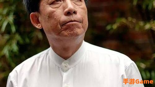易中天的简介